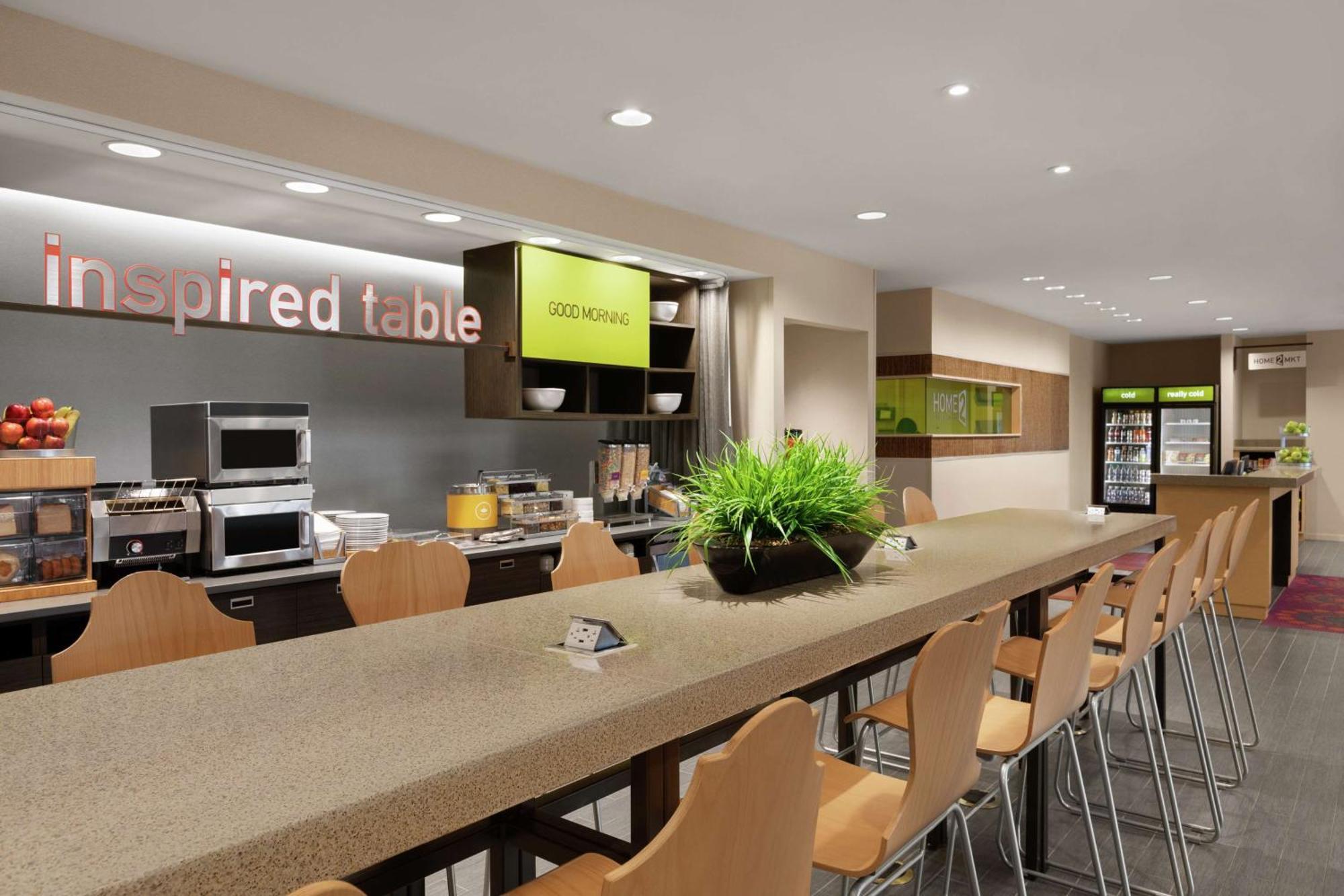 Home2 By Hilton Savannah Airport 3*